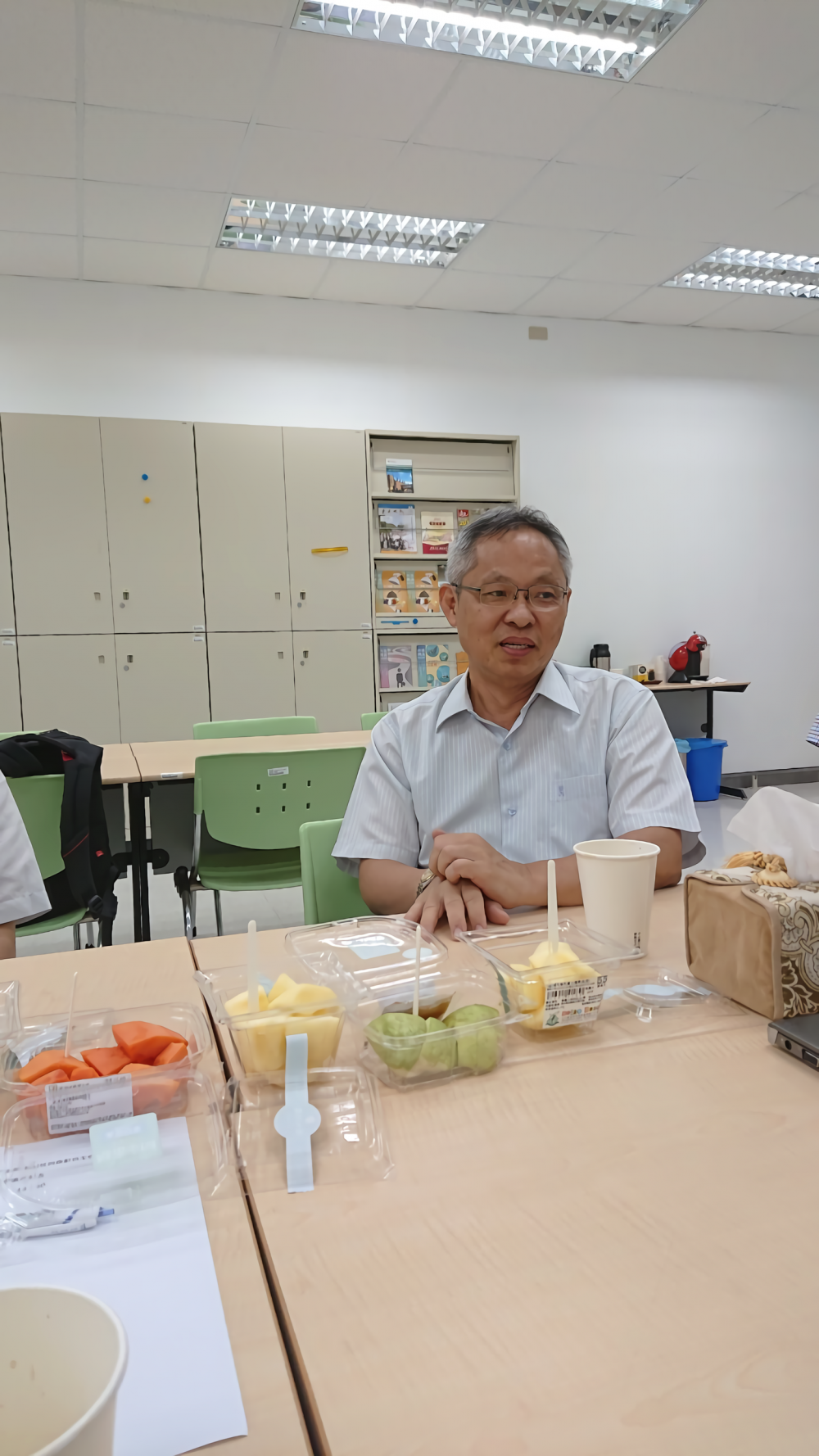 解說：北投陳慧慈先生在熟齡志業HUB中積表達對於北投溪保護的志業。
位置：在第五段涓流不息的志業中